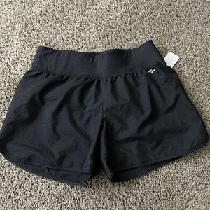 Dicks Sporting Goods girls training shorts